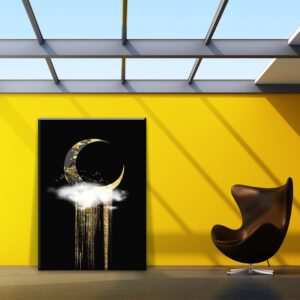 تابلو هلال ماه طلایی و ابرها